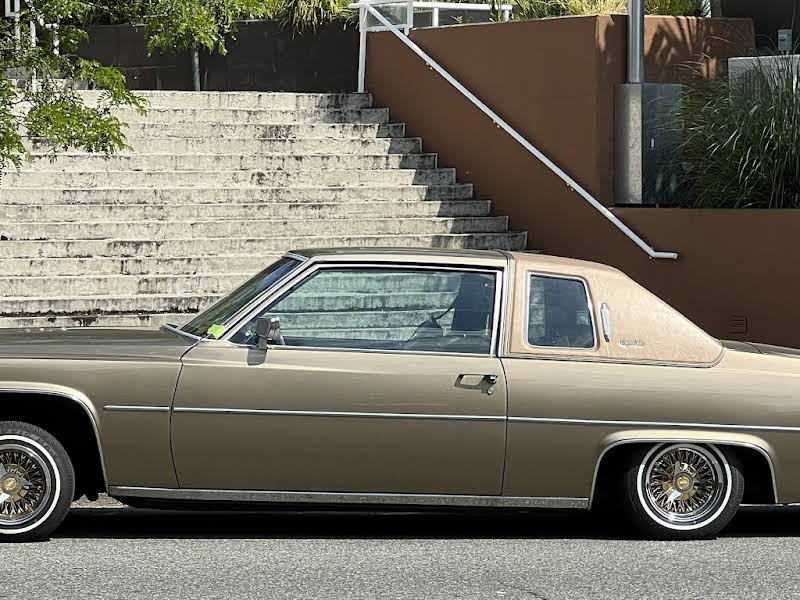 cadillac-coupe-deville-surrey-