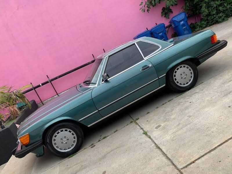 Mercedes Benz 560sl For Hire In Ca Vinty