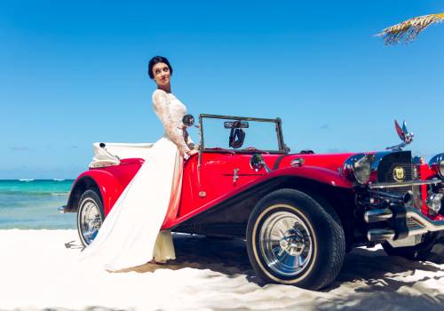 Pre-War and Vintage Car Rental Perfect For Any Occasion | Vinty